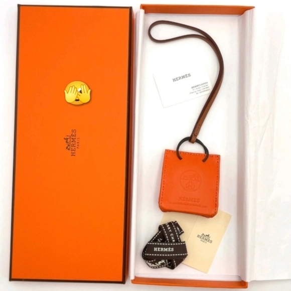 NEW Winged Horse Bag Charm | Gold or Silver Metal 🥳 - Picture 8 of 11